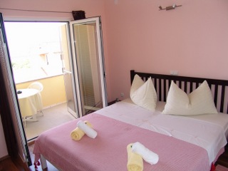 App 1