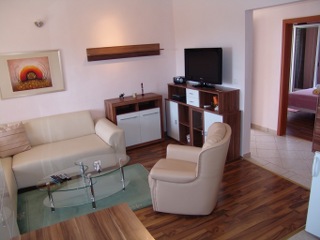 App 1