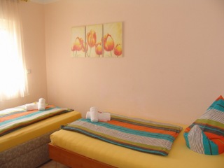 App 2